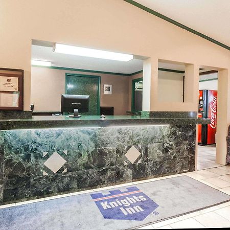 Knights Inn Farmington Hills Exteriör bild