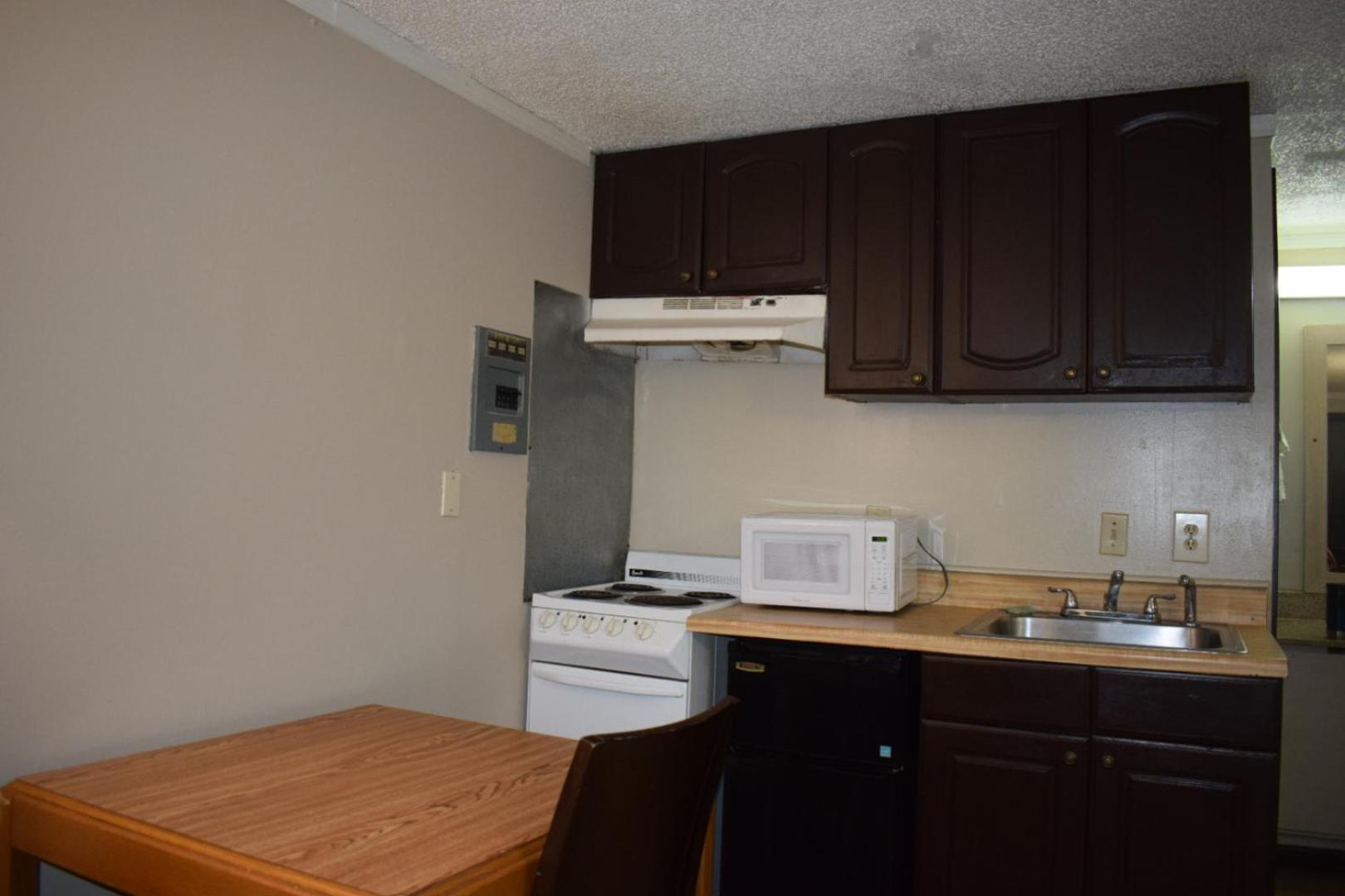 Knights Inn Farmington Hills Exteriör bild